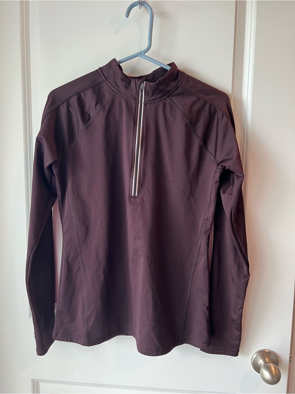 Hind half-Zip Pullover in Deep Plum. Medium
